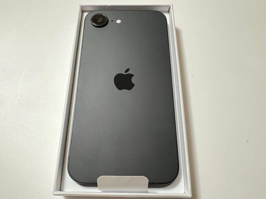 【BT100%美品】Apple iPhone 16e 128GB ブラックUS版