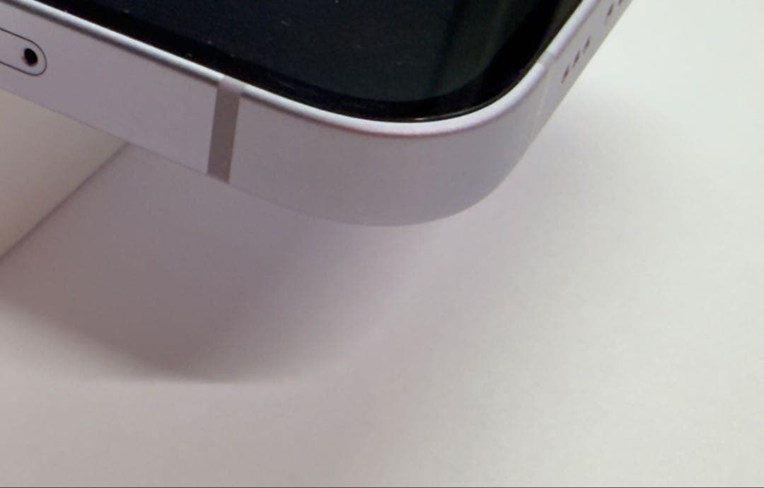 iPhone 14 パープル 128g docomo バッテリー状態87%