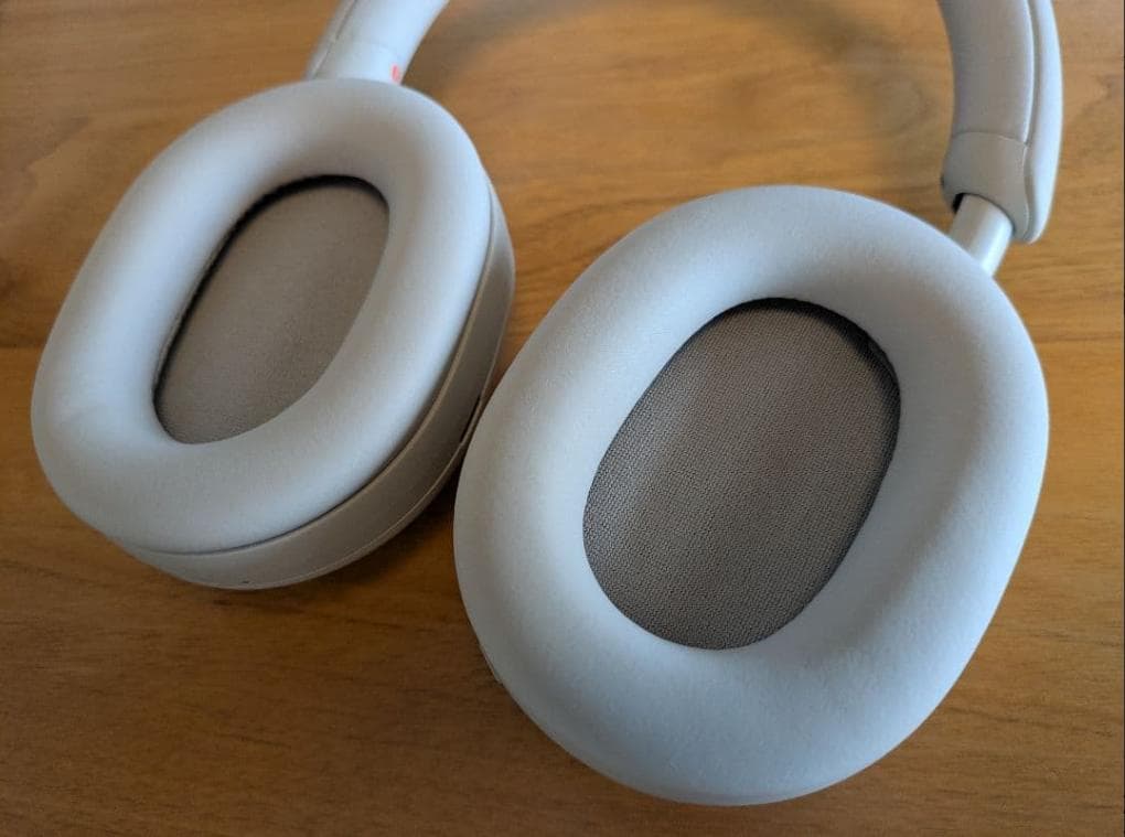 WH1000XM5 ホワイト