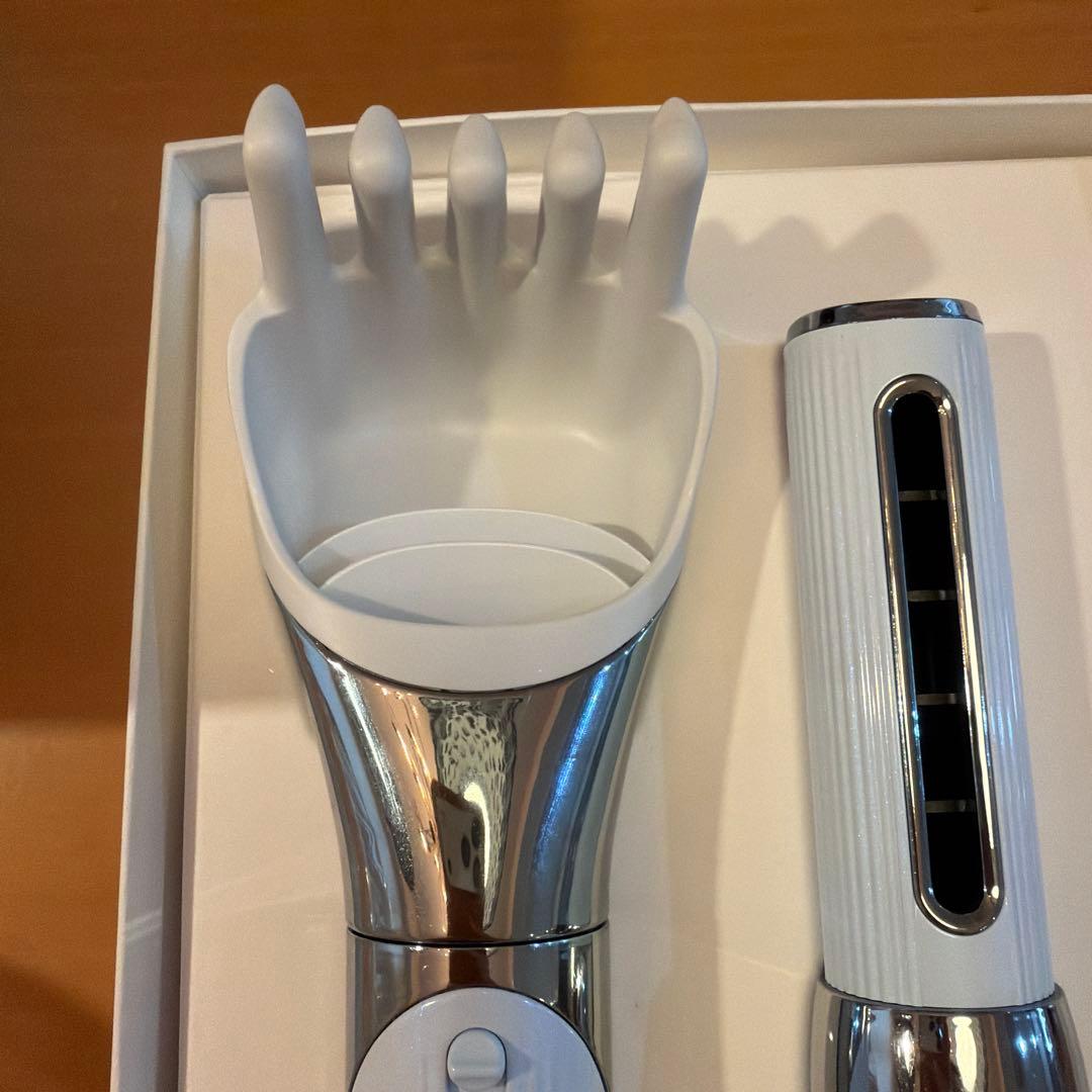 リファ ビューテック リセッター スタンド付き