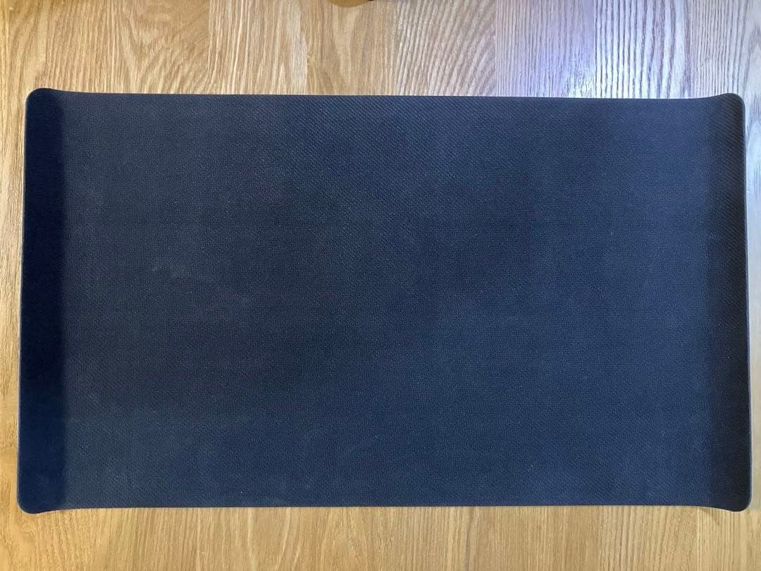 暗黒の儀式　プレイマット サイン入り　rebecca guay レベッカ