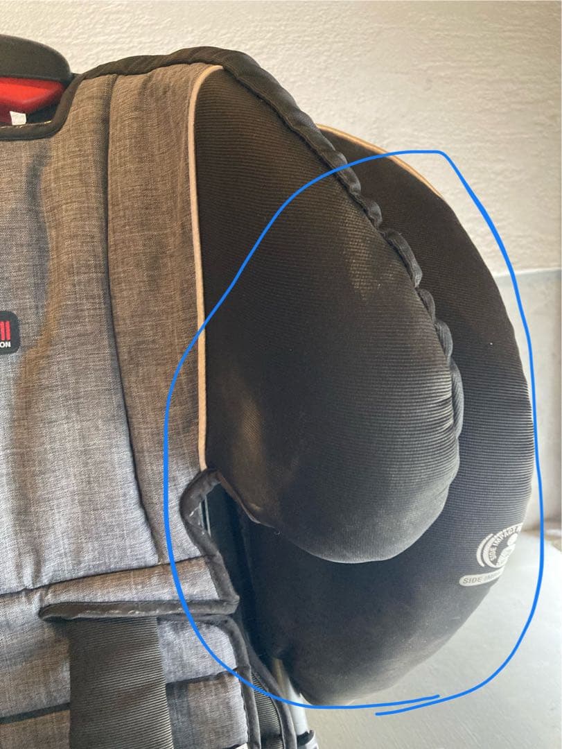 britax ブライタックス　フロンティア　クリックタイト　チャイルドシート