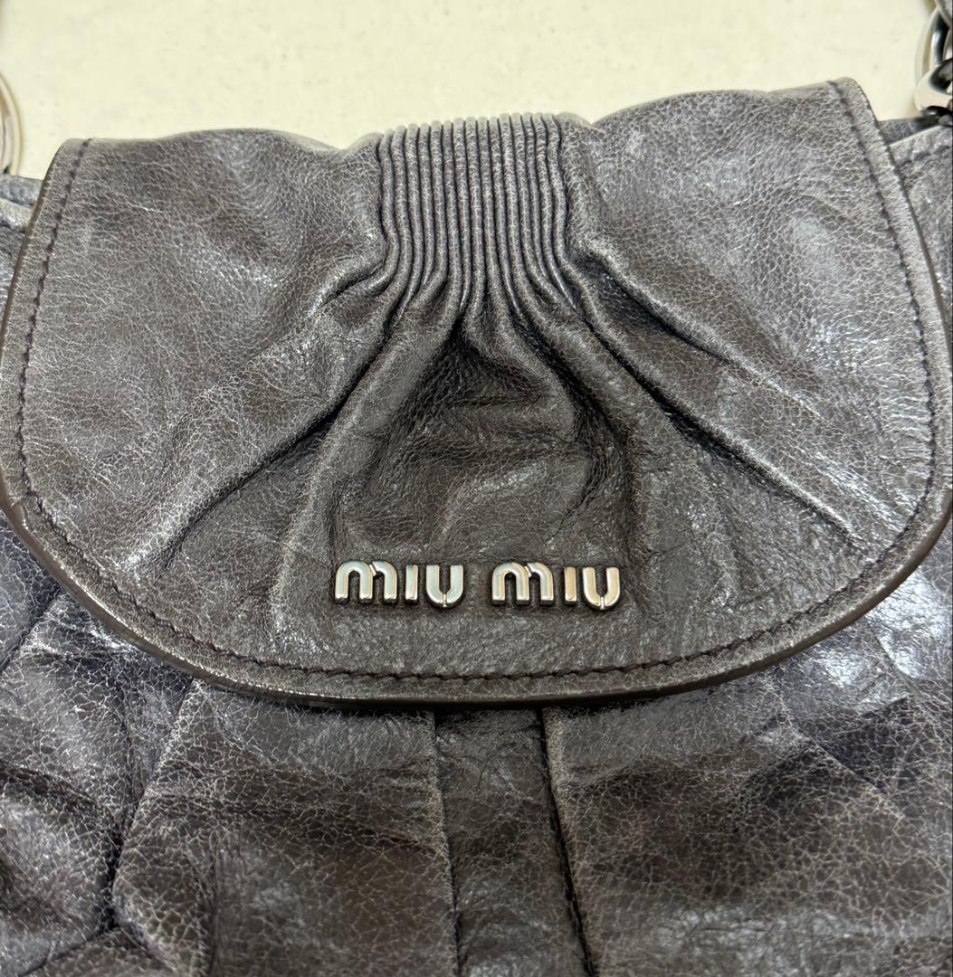 ヴィンテージ miumiu ミュウミュウ　ギャザーレ ザーバッグ