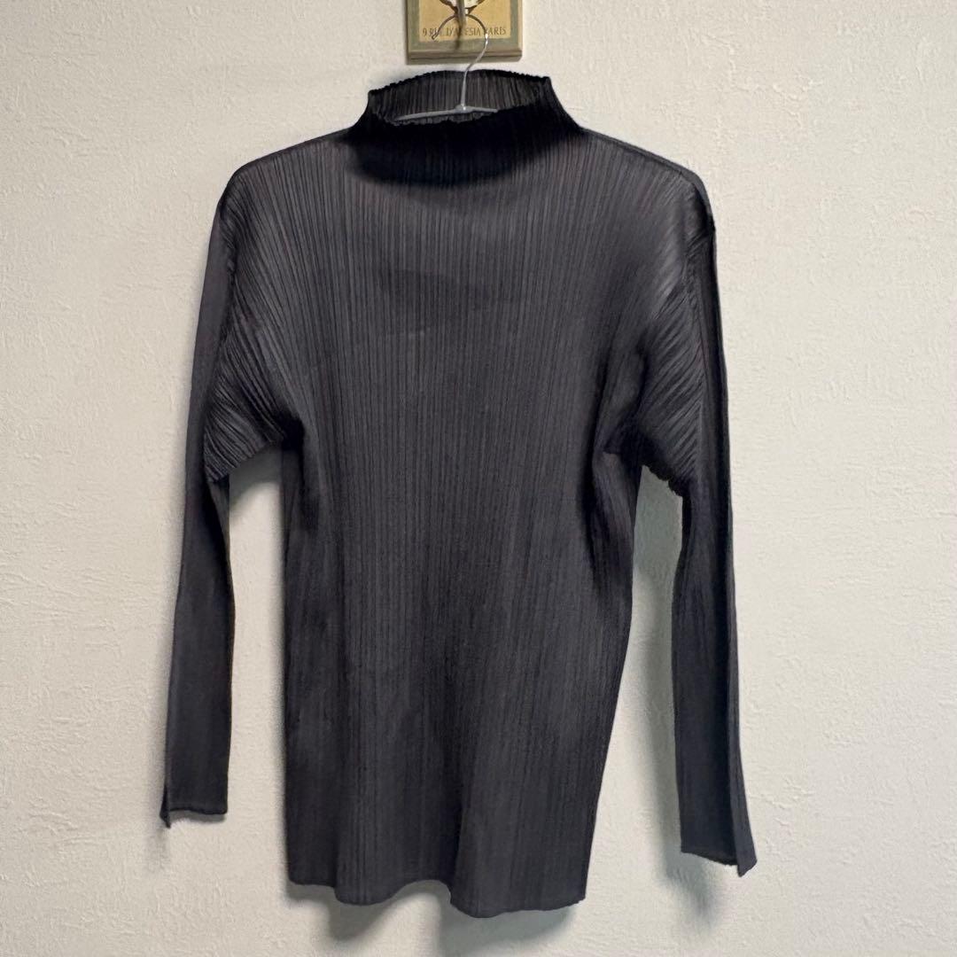 ISSEY MIYAKE グレー プリーツトップス PLEATS PLEASE