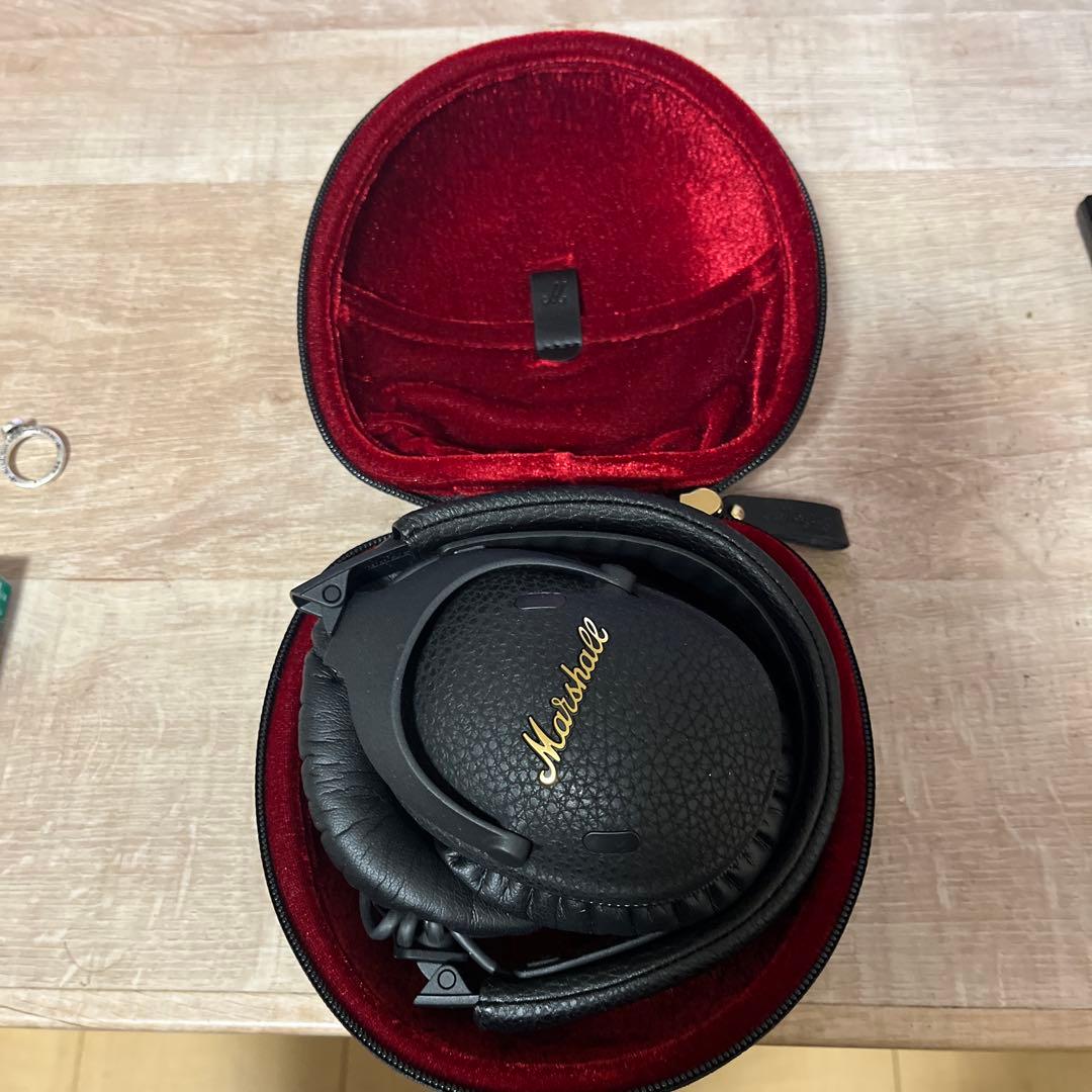 Marshall ワイヤレスヘッドフォン ケース付き