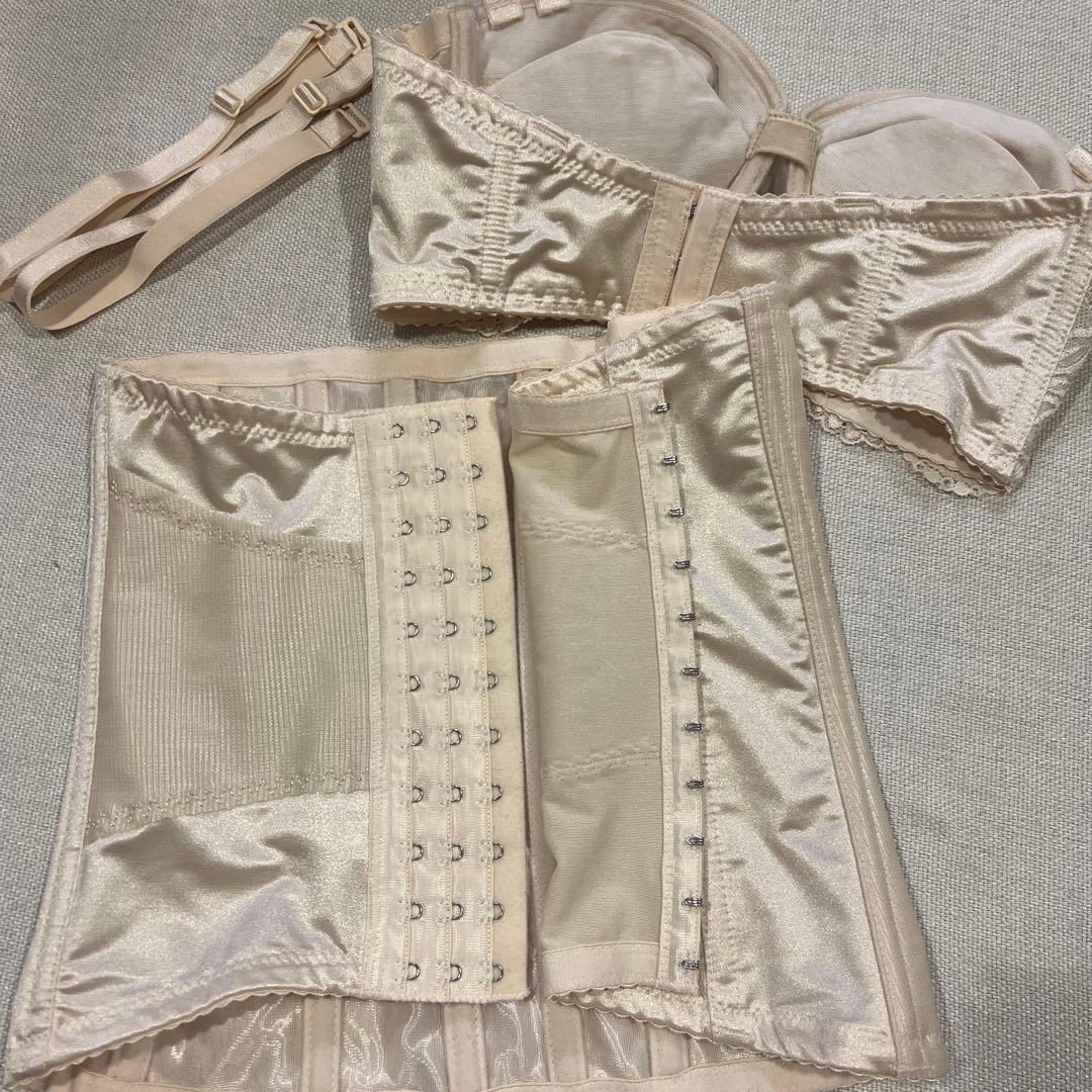 なななさん専用アールイズウェディング　ブライダルインナー　C70