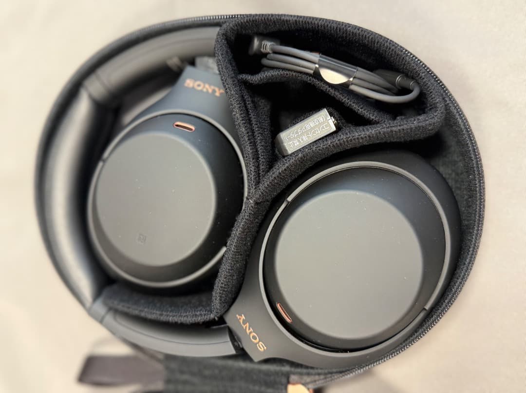 Sony WH-1000XM4 ブラック