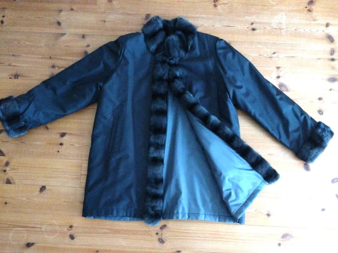 シルク100% 　リアルファー(リス)　リバーシブルコート　毛皮コート