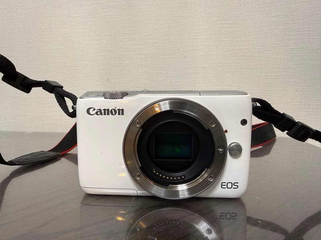 【ジャンク】Canon EOS M10 ミラーレスカメラ
