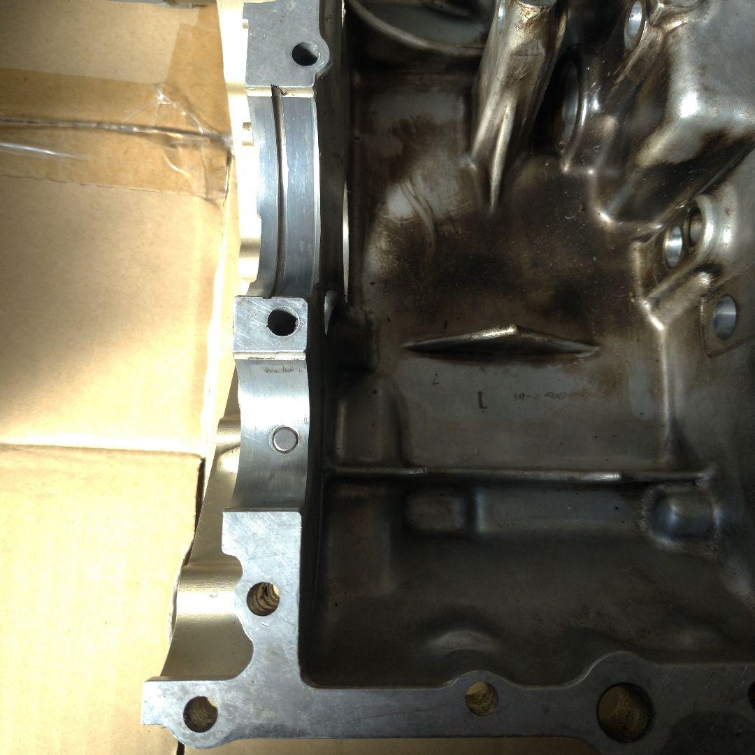 CB400F クランクケース難あり