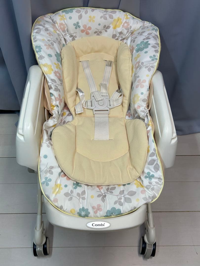 ネムリラ　オートスイング　電動ハイローチェア