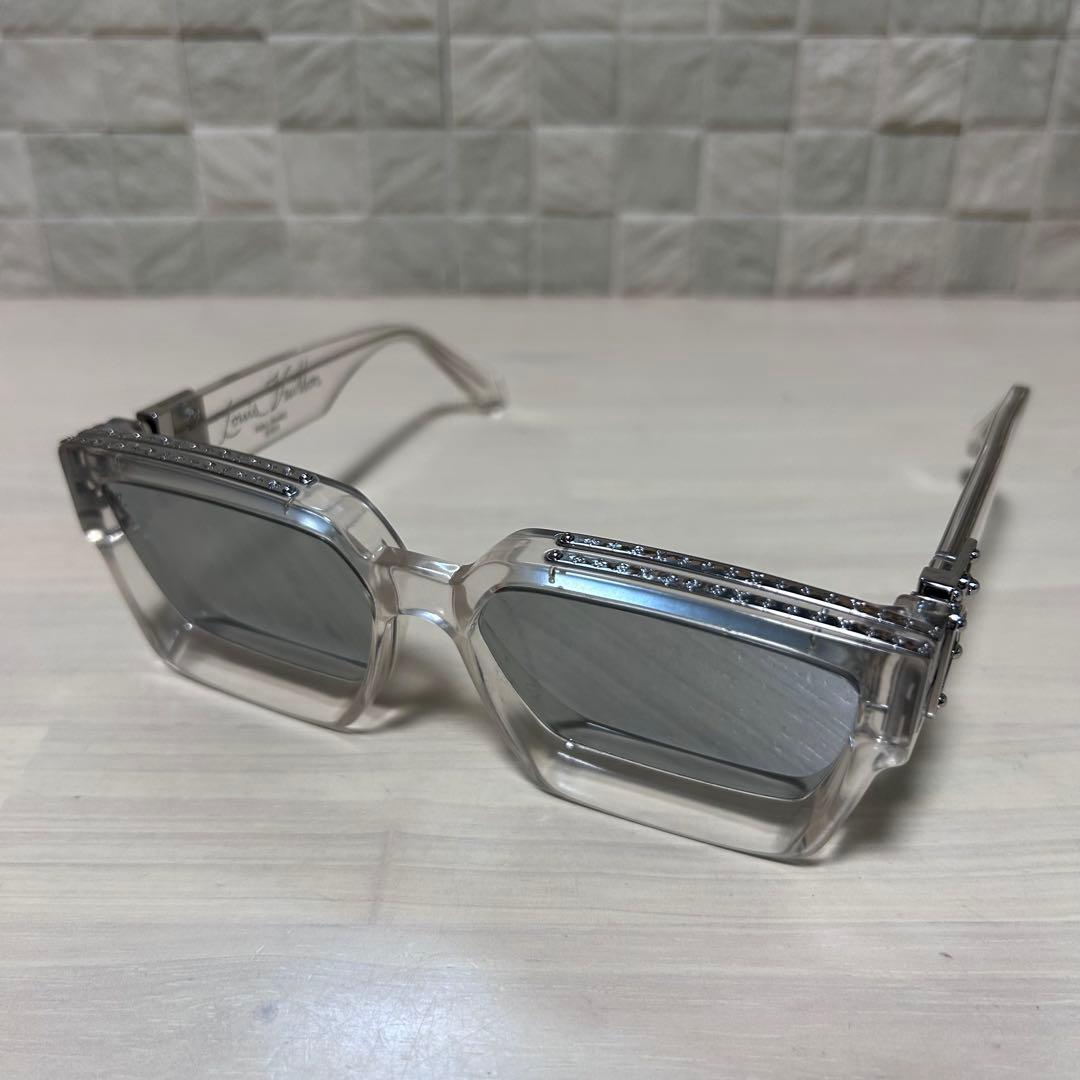 S*1様 サングラス 1.1 ミリオネア・トランスペアレント「LV2054 DR