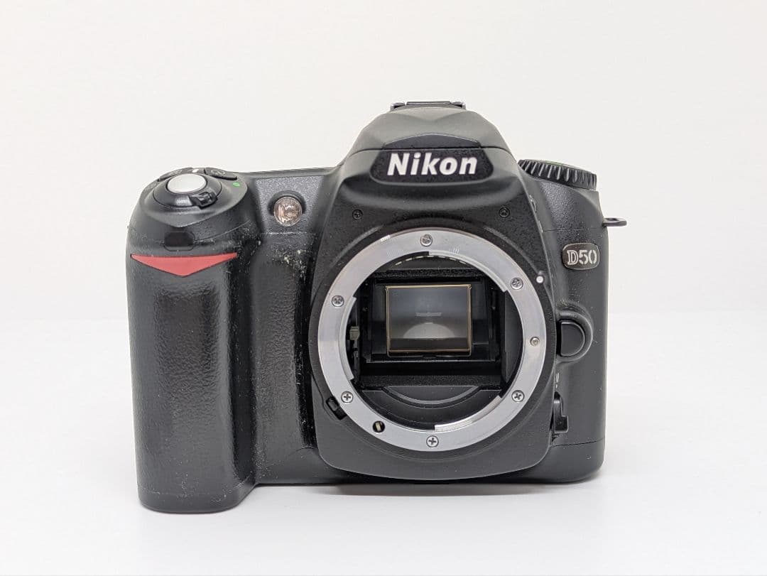 1月30日限定価格♪Nikon D50 AF-S 18-55mm VR セット