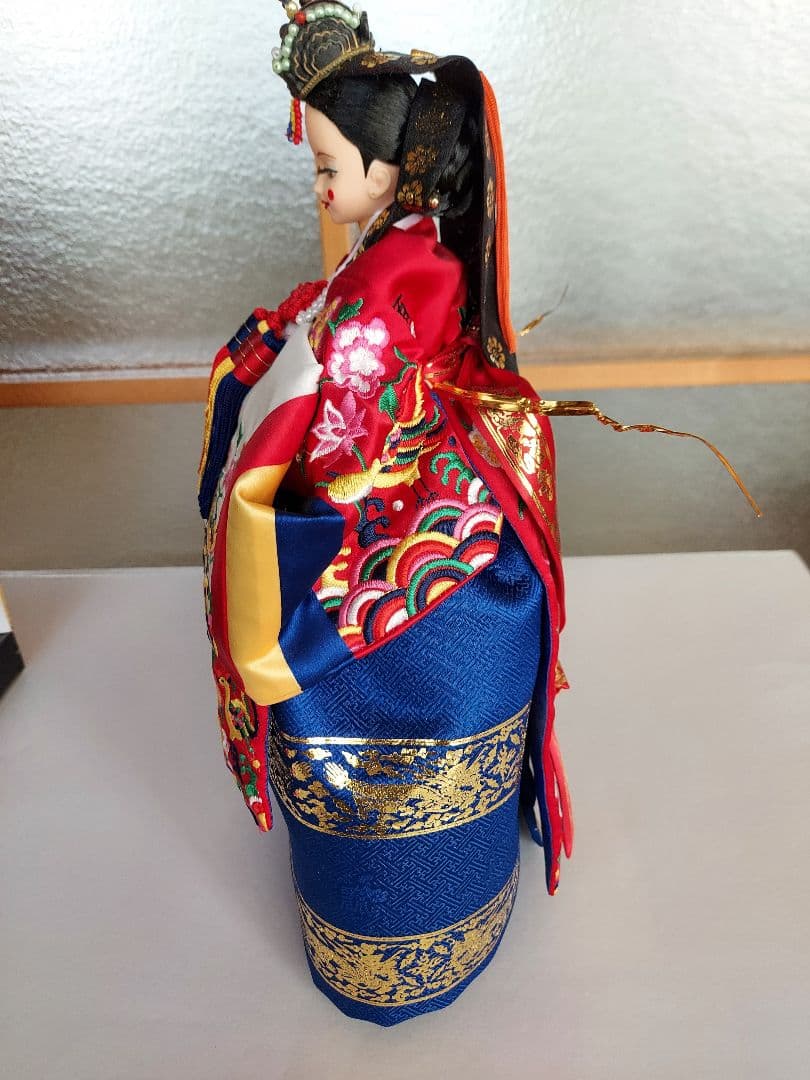 韓国　花嫁人形　韓服　民族衣裳　花嫁衣裳