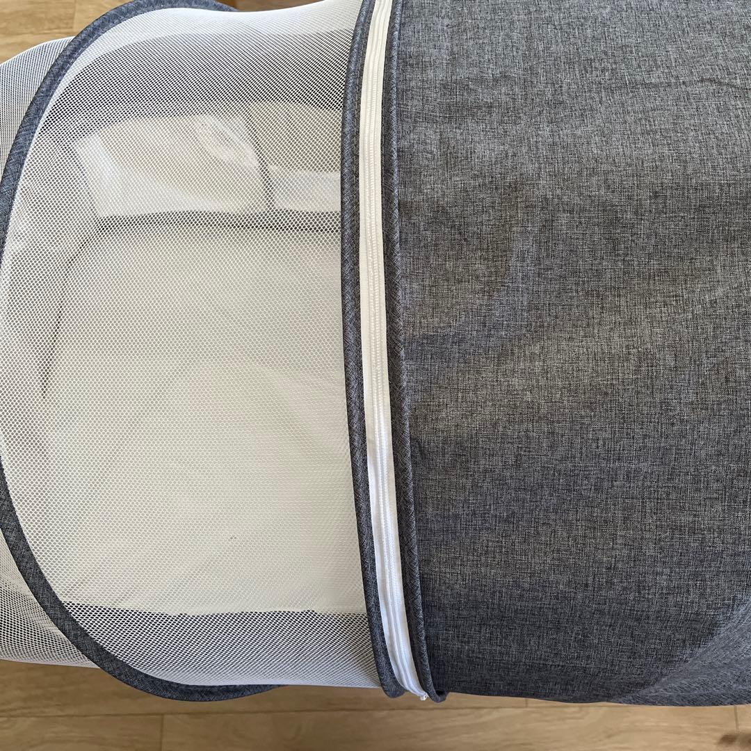 折りたたみ式ベビーベッド グレー　たむ