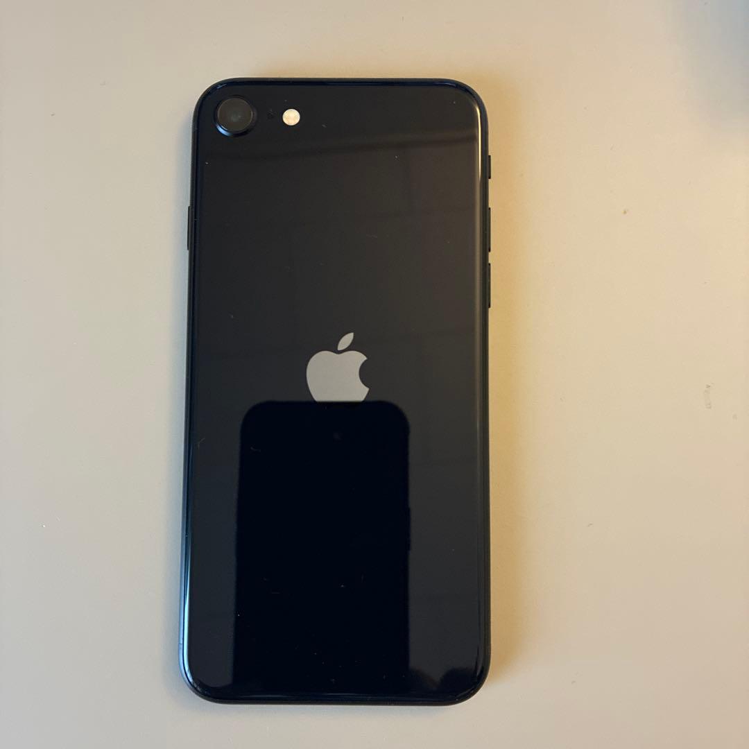 iPhone SE3 128GB SIMロック解除済