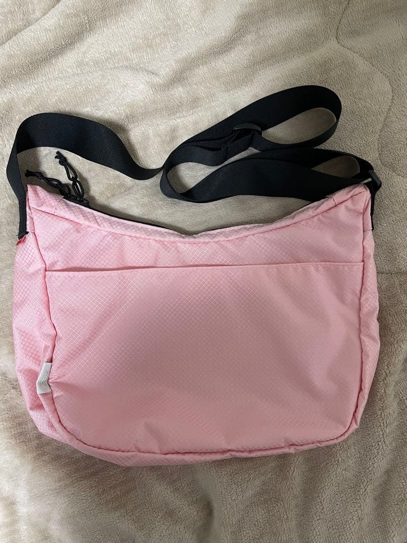 セール中　SUPREME Small Messenger Bag バッグ ピンク