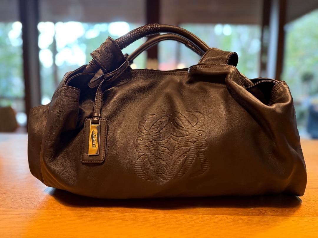 ロエベ　ナッパアイレ