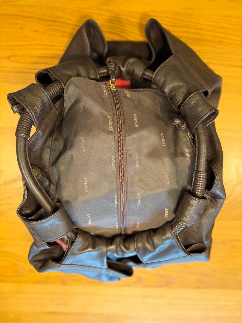 ロエベ　ナッパアイレ