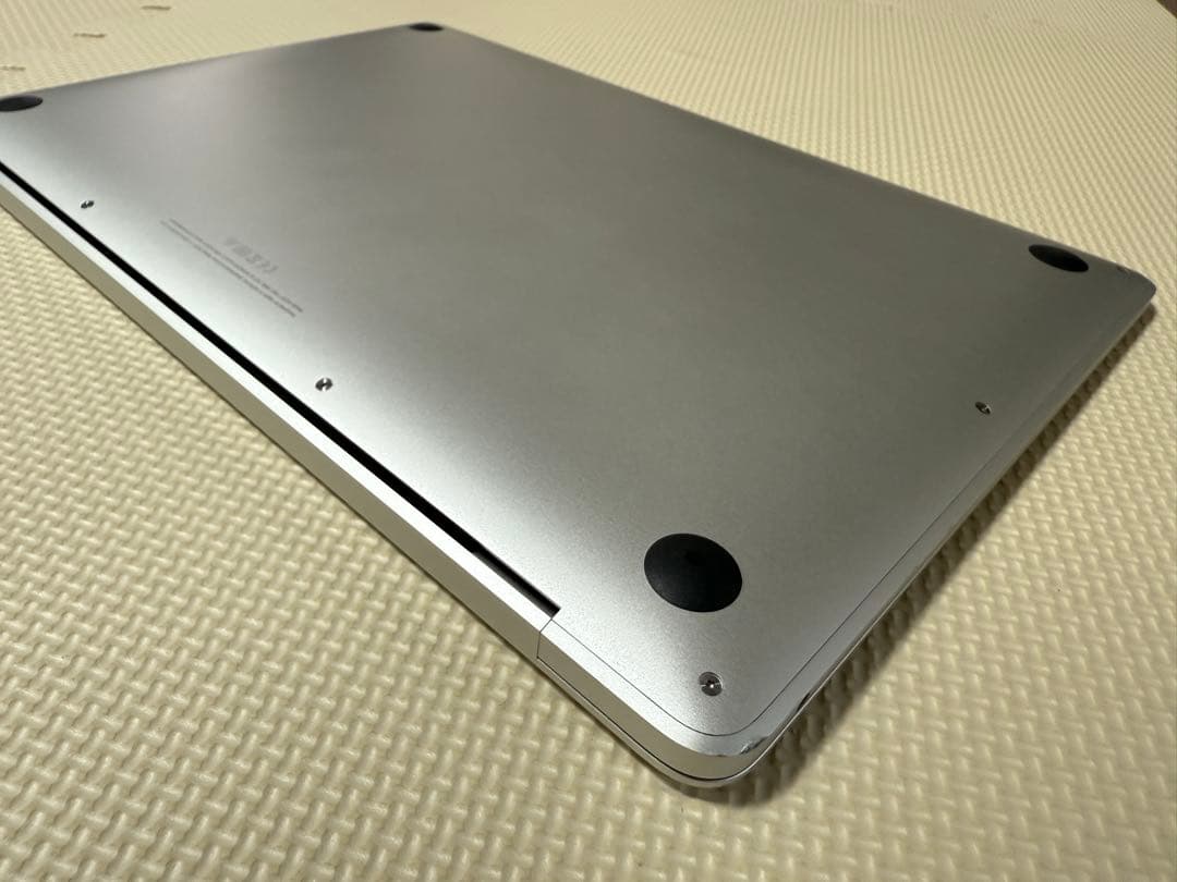 MacBook Air M1 13.3インチ　メモリ16GB　SSD512GB