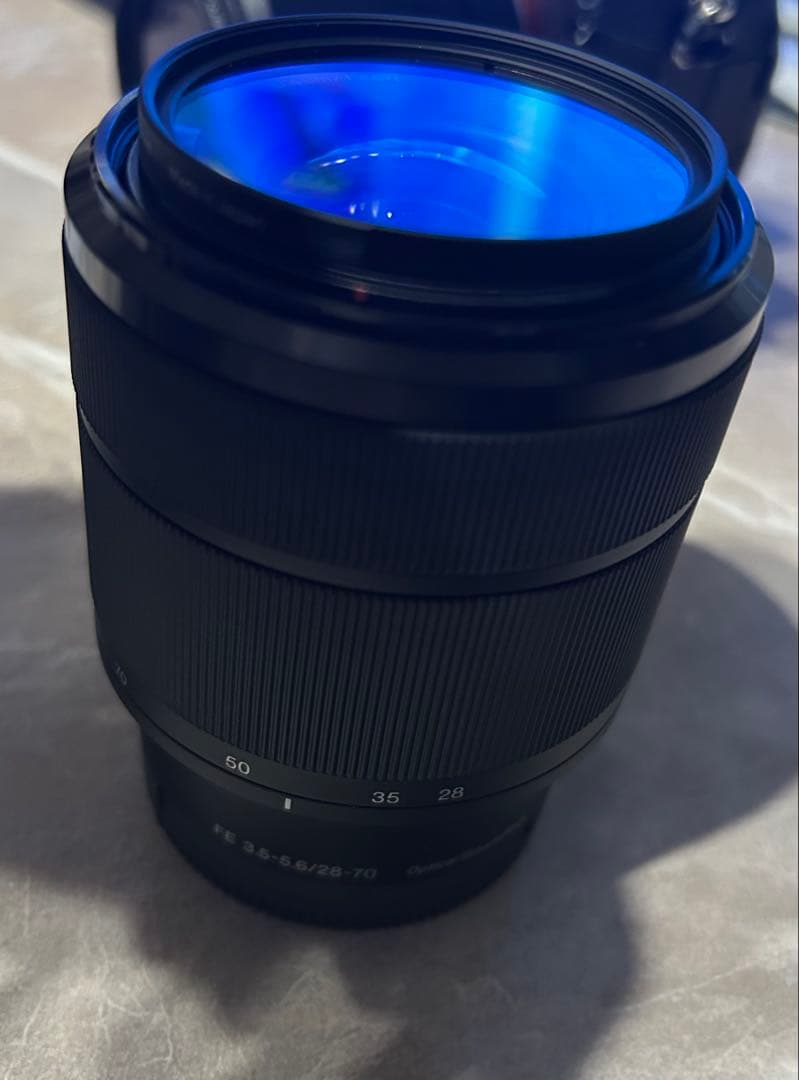 Sony FE 28-70mm f/3.5-5.6 OSS ズームレンズ