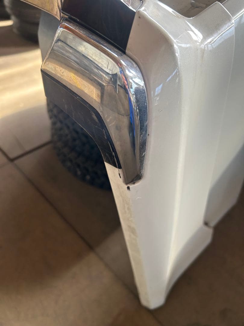 アルファード　バンパー　エアロ