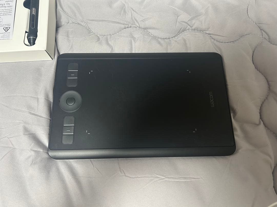 Wacom Intuos Pro 大サイズ ペンタブレット