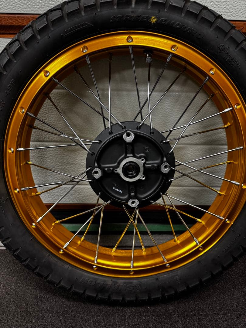 HONDAハンターカブ　CT125 GANESHAホイール 2個SET17インチ