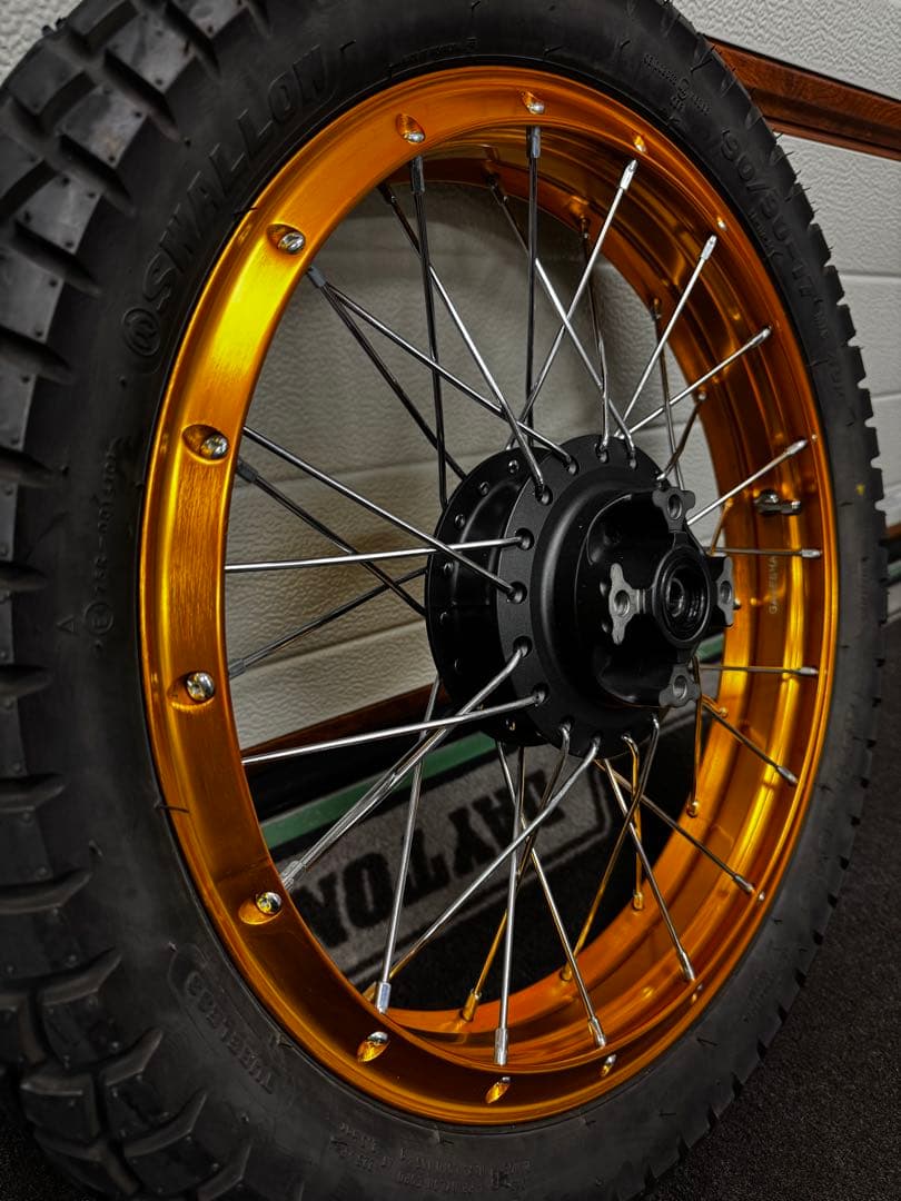 HONDAハンターカブ　CT125 GANESHAホイール 2個SET17インチ