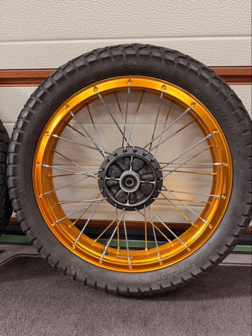 HONDAハンターカブ　CT125 GANESHAホイール 2個SET17インチ