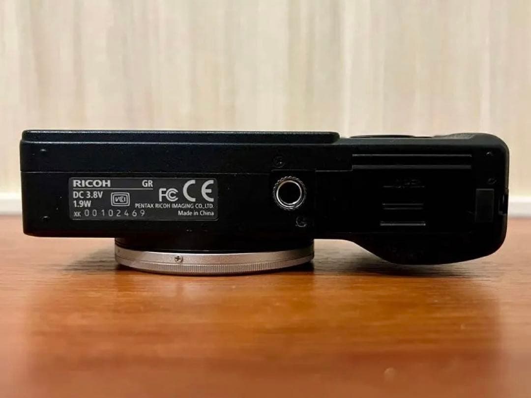 西*正様 【50点限定！純正シルバーパーツ装備品！】RICOH GR APS-C