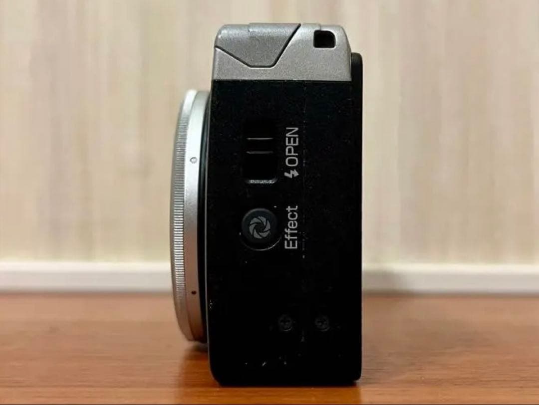 西*正様 【50点限定！純正シルバーパーツ装備品！】RICOH GR APS-C