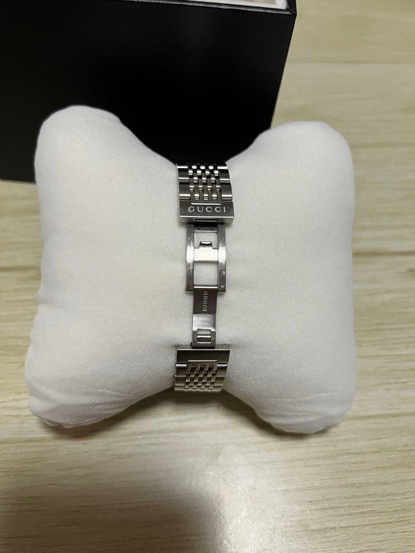 GUCCI ピンク文字盤 時計