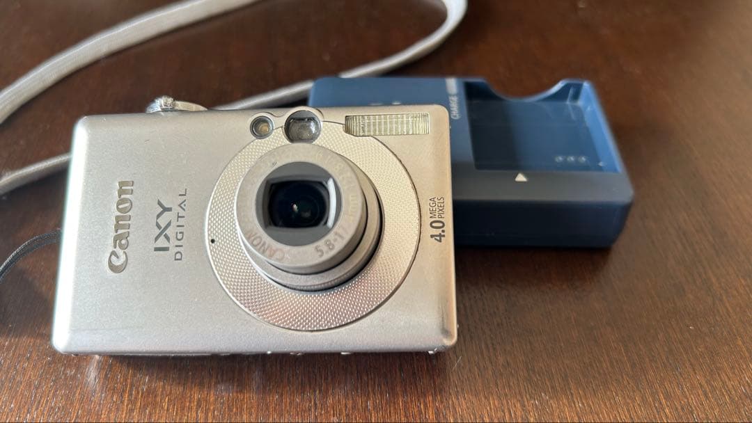 Canon IXY DIGITAL 4.0メガピクセル