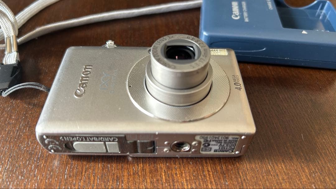 Canon IXY DIGITAL 4.0メガピクセル