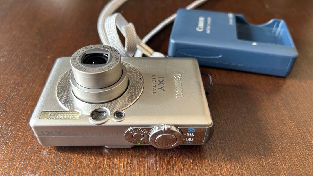 Canon IXY DIGITAL 4.0メガピクセル