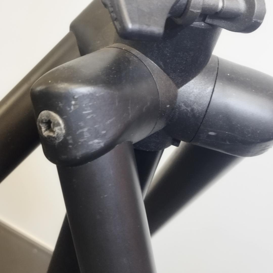 ULTIMATE スピーカースタンド TS-80B 2本　セット