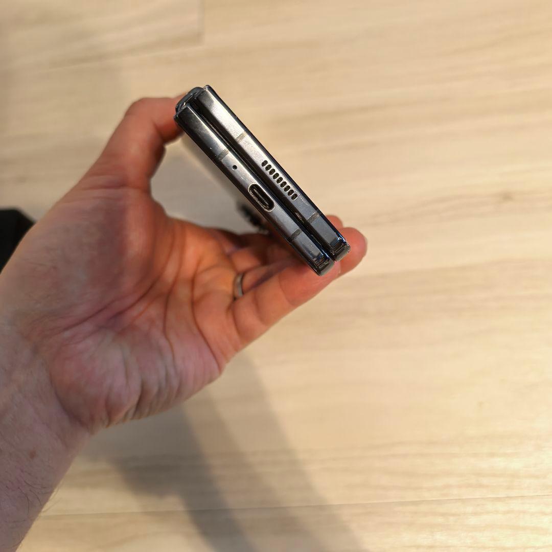 Galaxy zfold5 韓国版　ジャンク