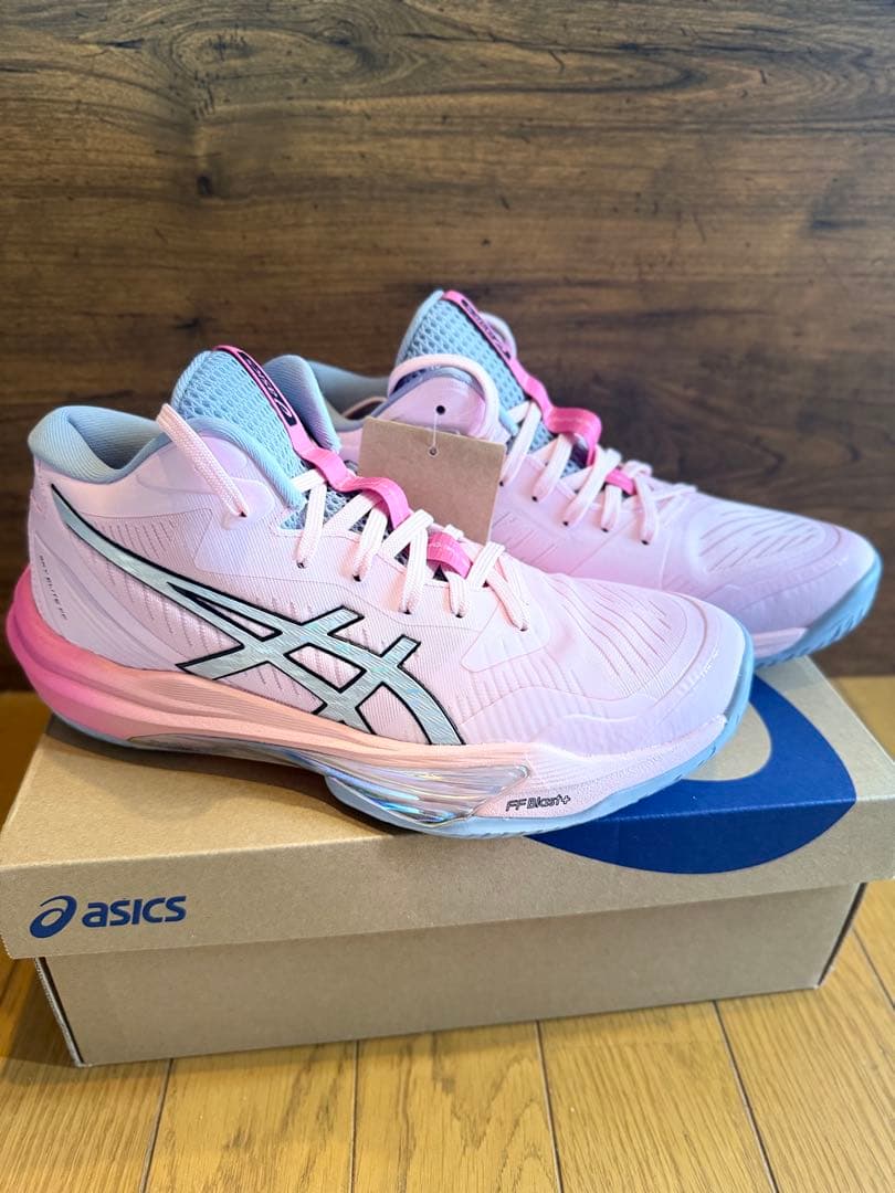 高橋藍使用 「SKY ELITE FF MT 3 FUTURITY」 25cm