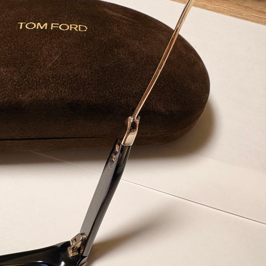 TOM FORD サングラスブラック