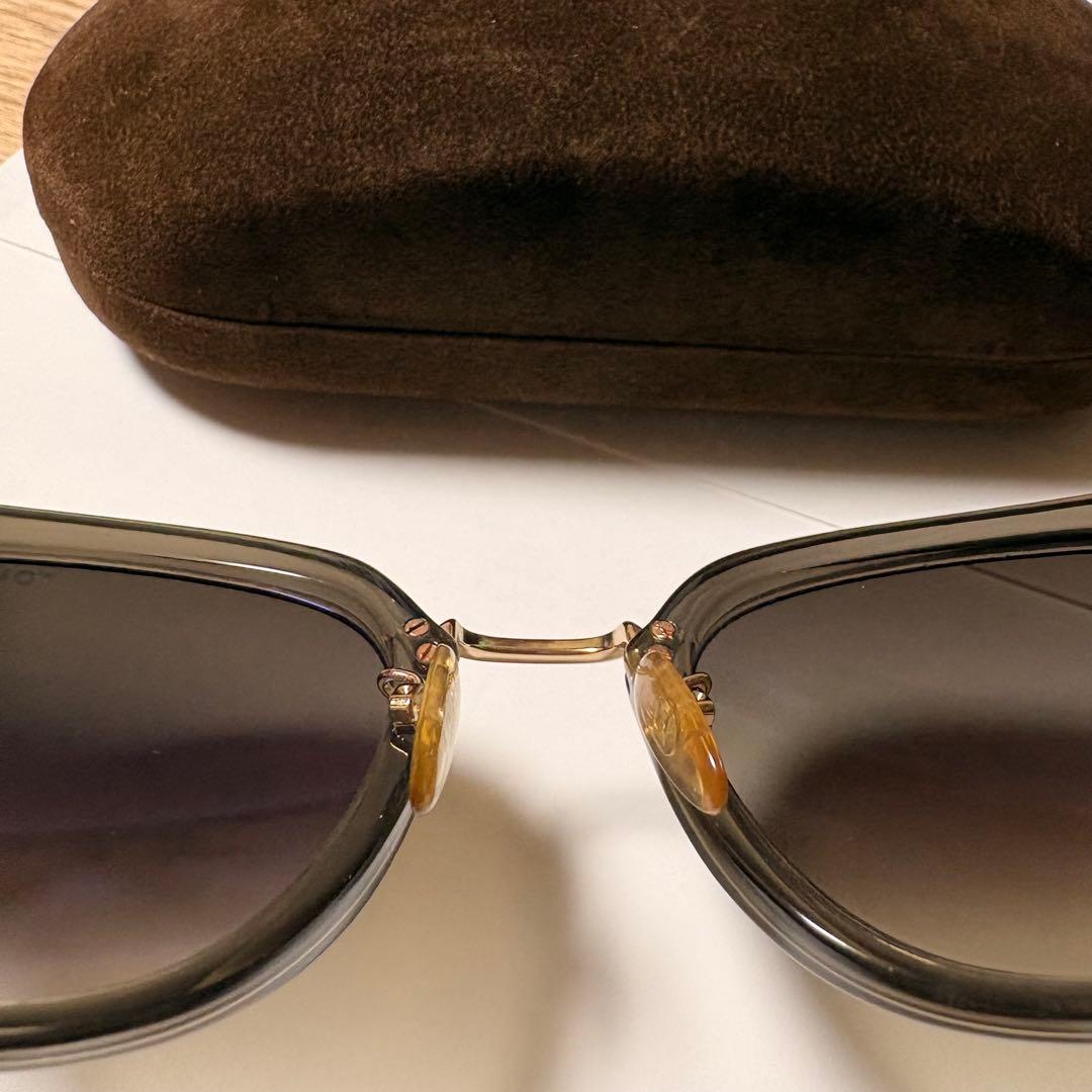 TOM FORD サングラスブラック