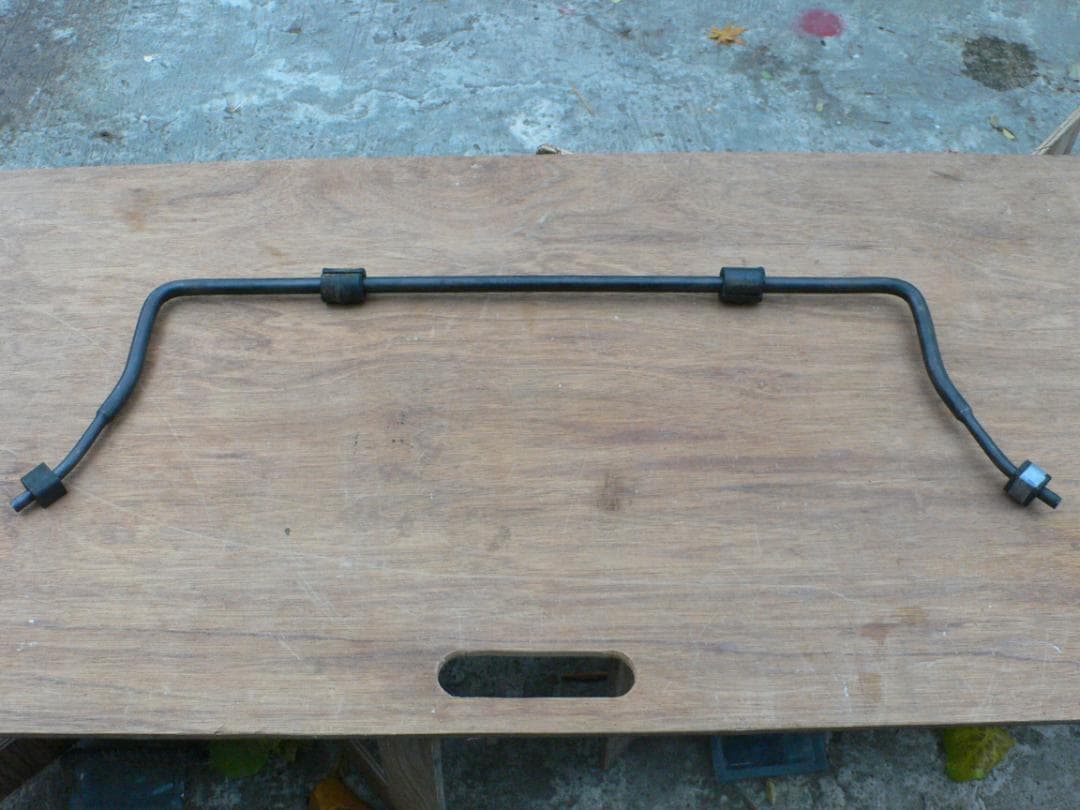 フェアレディ―SR311　スタビライザー 純正部品