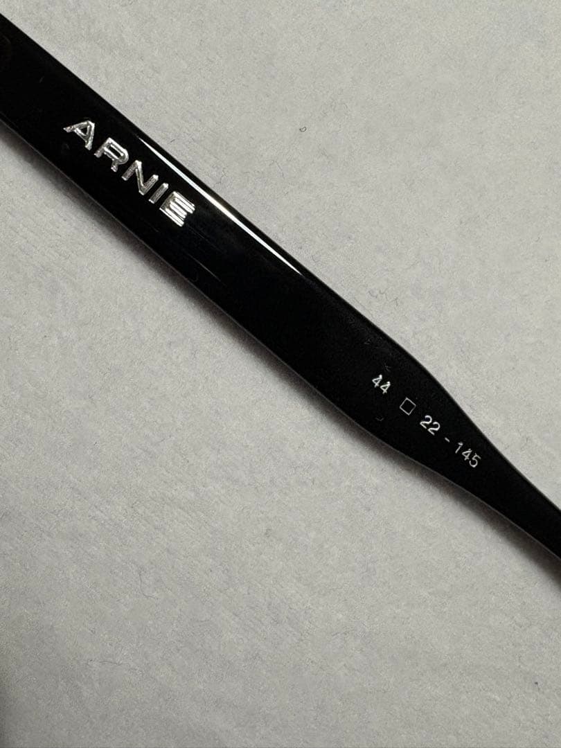 Shady CHARACTER シェイディーキャラクター　ARNIEサングラス