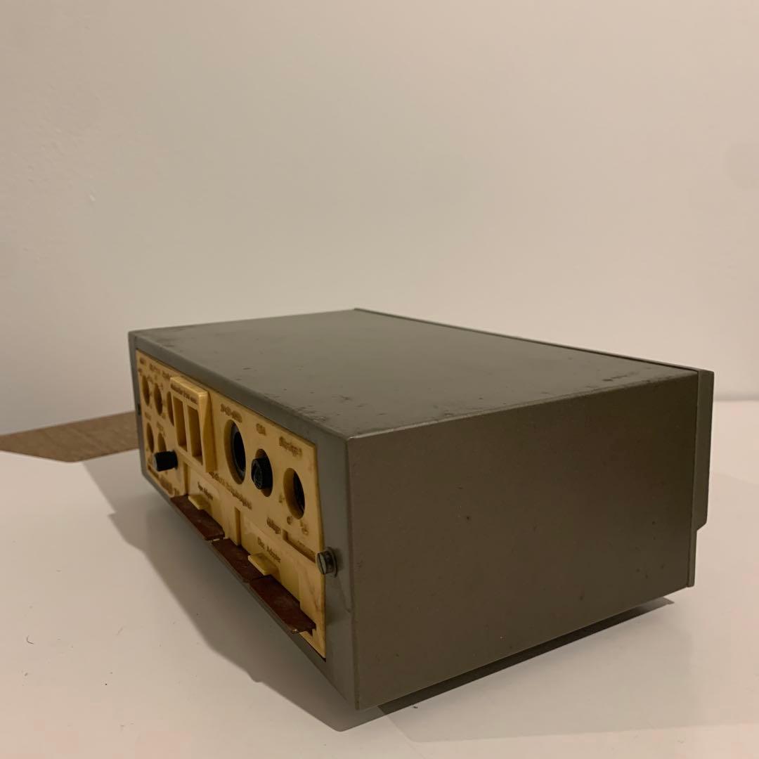 QUAD33通電OK＋303未確認ヴィンテージアンプジャンク扱い未確認ケーブル付