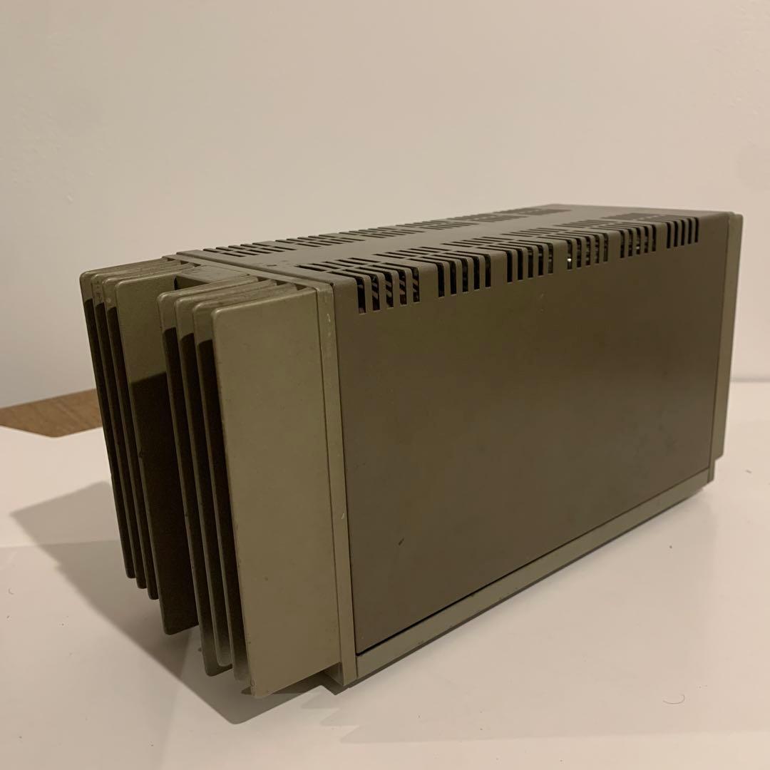 QUAD33通電OK＋303未確認ヴィンテージアンプジャンク扱い未確認ケーブル付