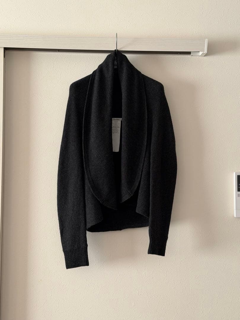 黒いウール混紡カーディガン 長袖