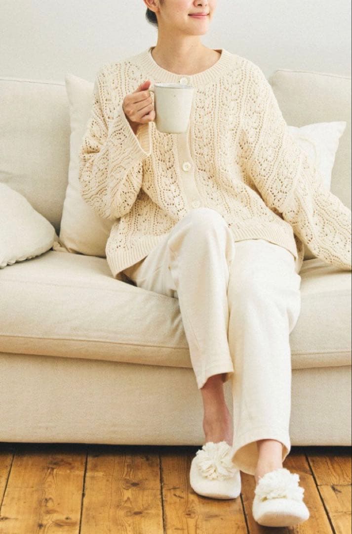 【2/15(日)迄限定】新品未使用　プリスティン　透かし編みカーディガン