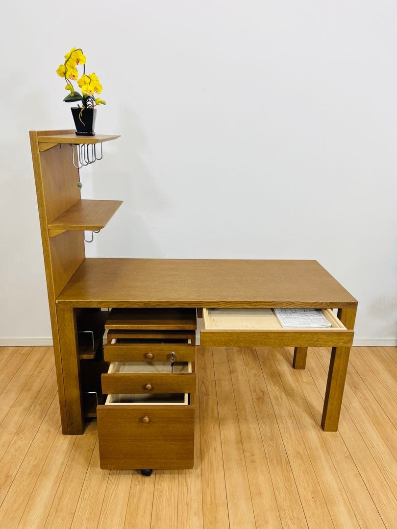 今*川様 カリモク　学習机　袖机　本棚