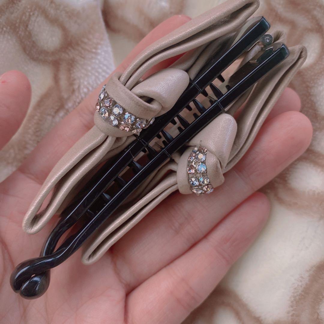 Complex Biz コンプレックスビズ　ビジュー　レザー　スワロフスキー