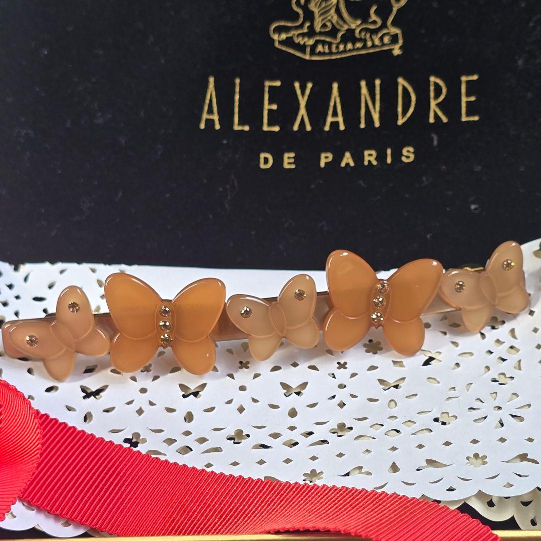 アレクサンドル ドゥ パリ　バレッタ　立体モチーフ　バタフライ